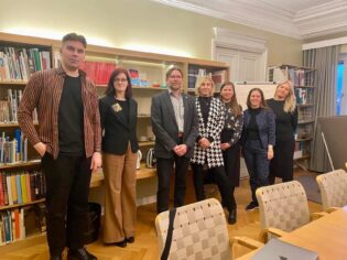 2021. aastal kohtus Eesti muuseumikaardi töögrupp Soome Museokortti töötajatega, et arutada koostöövõimalusi ning panna paika edasine tööplaan. (Allikas: erakogu)